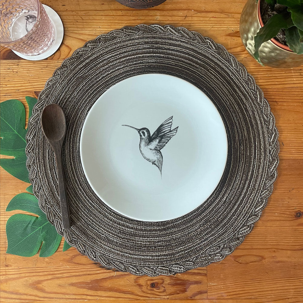 Hummingbird in Flight Plate - The BirdLife Collection